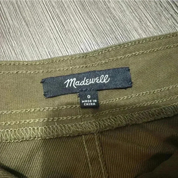 Madewell Olive Green Denim, Size 0, Mini Skirt, Great Condition, Great Quality - Picture 2 of 11